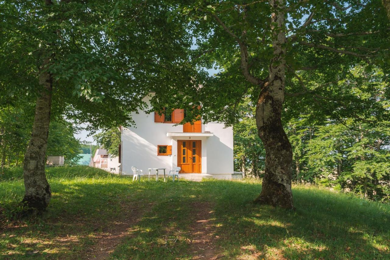 Highlander'S House Villa ชาเบลียค ภายนอก รูปภาพ